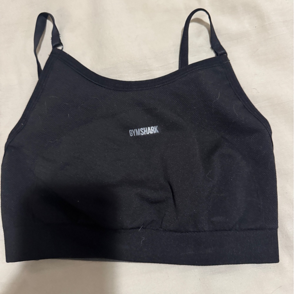 NEVER BEEN WORN GYMSHARK SPORTS BRA